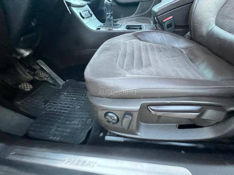 Volkswagen Passat B7 2.0td highline