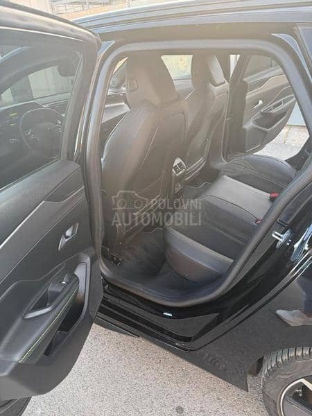Peugeot 308 Hybrid GT