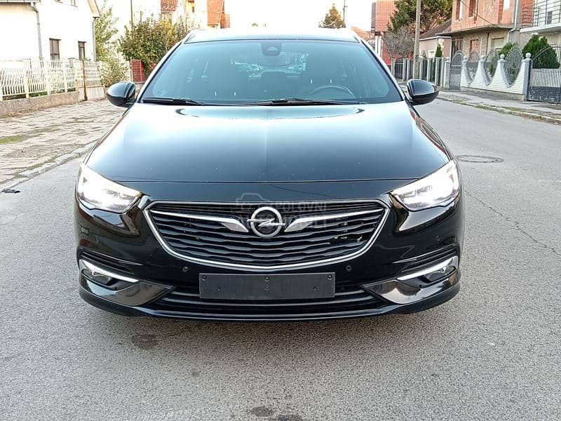 Opel Insignia 2.0D OPC LINE