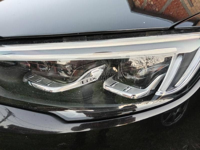 Opel Insignia 2.0D OPC LINE