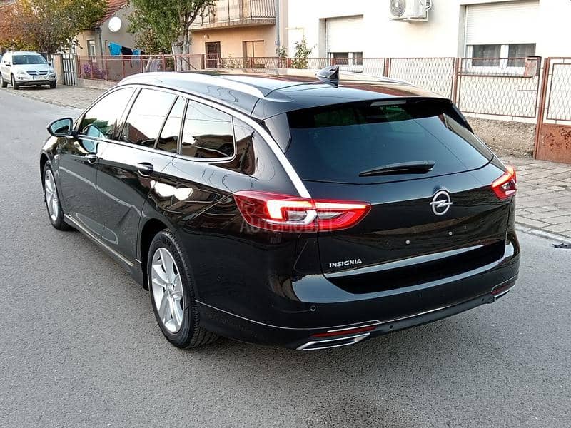 Opel Insignia 2.0D OPC LINE