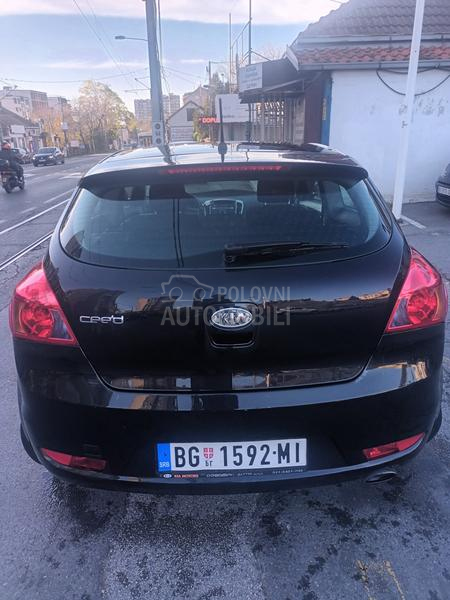 Kia pro_cee`d 