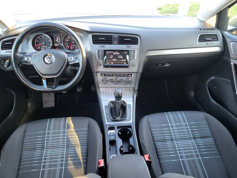Volkswagen Golf 7 1.2tsi CH lounge