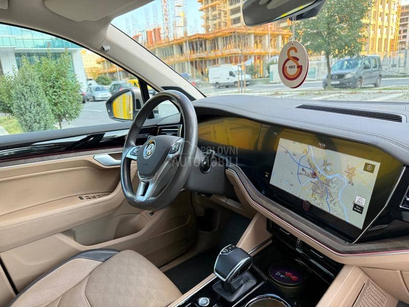 Volkswagen Touareg PANO/MATRIX/HUD