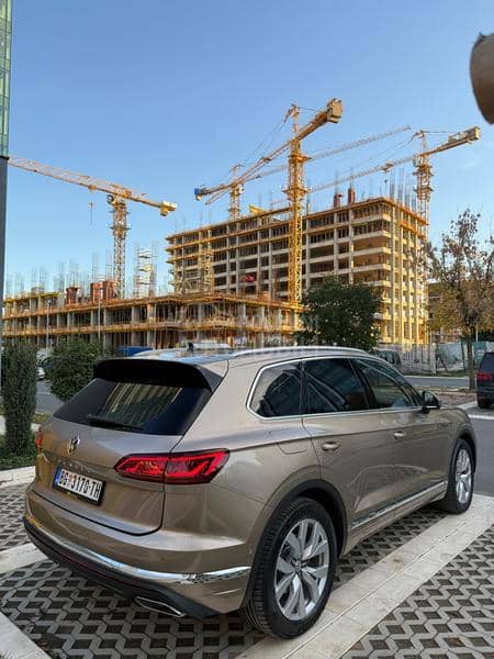 Volkswagen Touareg PANO/MATRIX/HUD