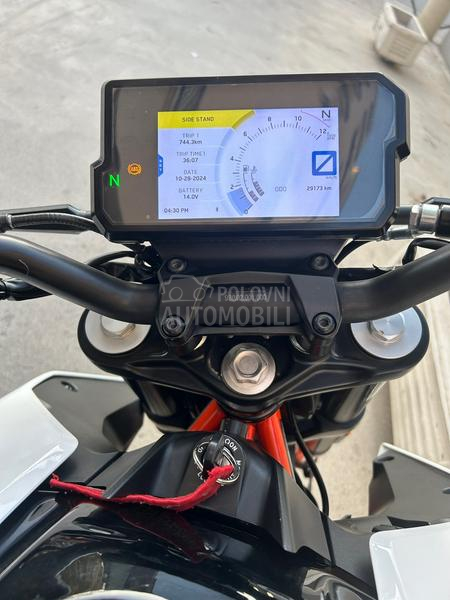 KTM duke 390