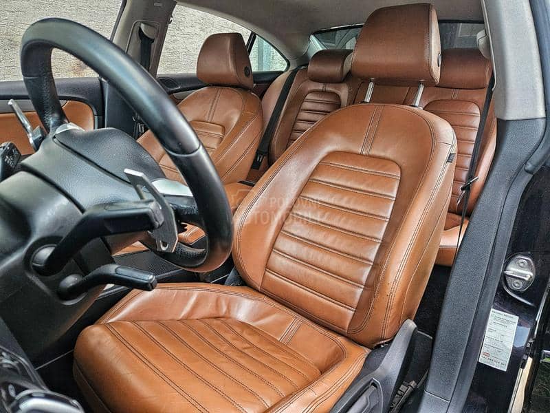 Volkswagen Passat CC 2.0TSI