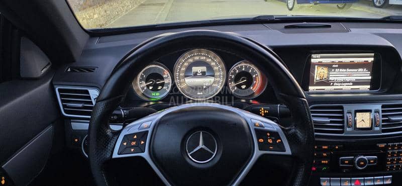 Mercedes Benz E 250 2.0 AMG / CH
