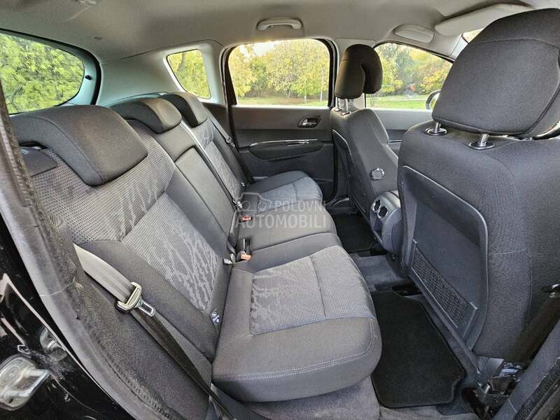 Peugeot 3008 1.6 HDI