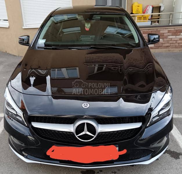 Mercedes Benz CLA 180 