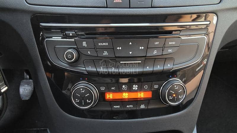 Peugeot 508 1.6 B  P A N O R
