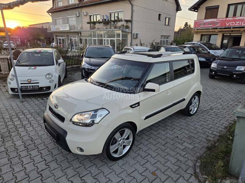 Kia Soul 1.6crdi STYLE/CH