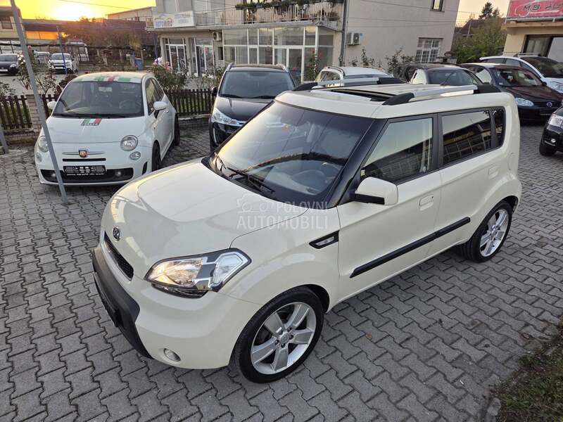 Kia Soul 1.6crdi STYLE/CH