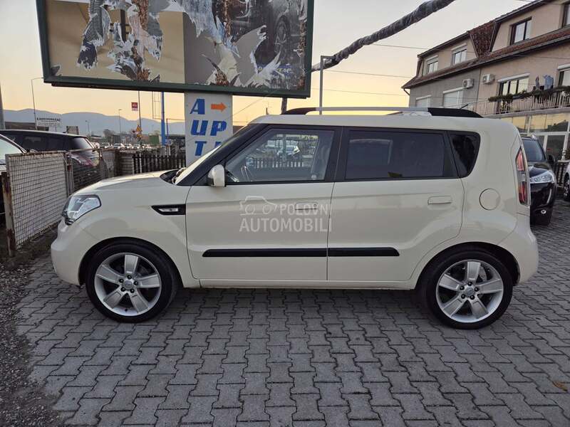 Kia Soul 1.6crdi STYLE/CH