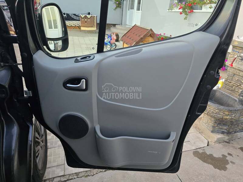 Opel Vivaro 2.5 CDTI//L2 F U LL//