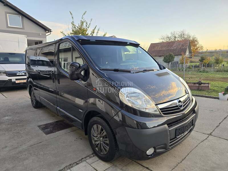 Opel Vivaro 2.5 CDTI//L2 F U LL//