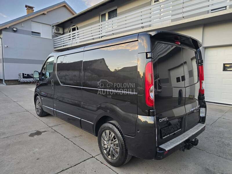 Opel Vivaro 2.5 CDTI//L2 F U LL//