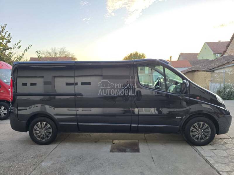 Opel Vivaro 2.5 CDTI//L2 F U LL//