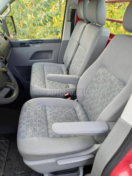Volkswagen Transporter T5 2,5 TDI  130 ks
