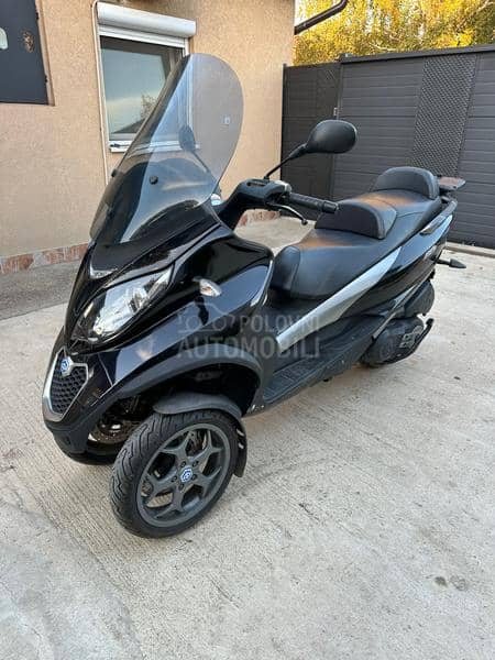 Piaggio mp3 500