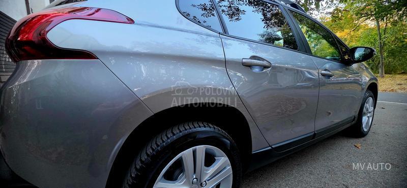 Peugeot 2008 1.6BLU EHDI STYLE