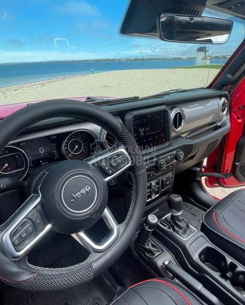 Jeep Wrangler Wrangler Sahara 3.6