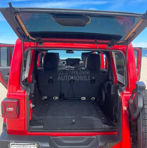 Jeep Wrangler Wrangler Sahara 3.6