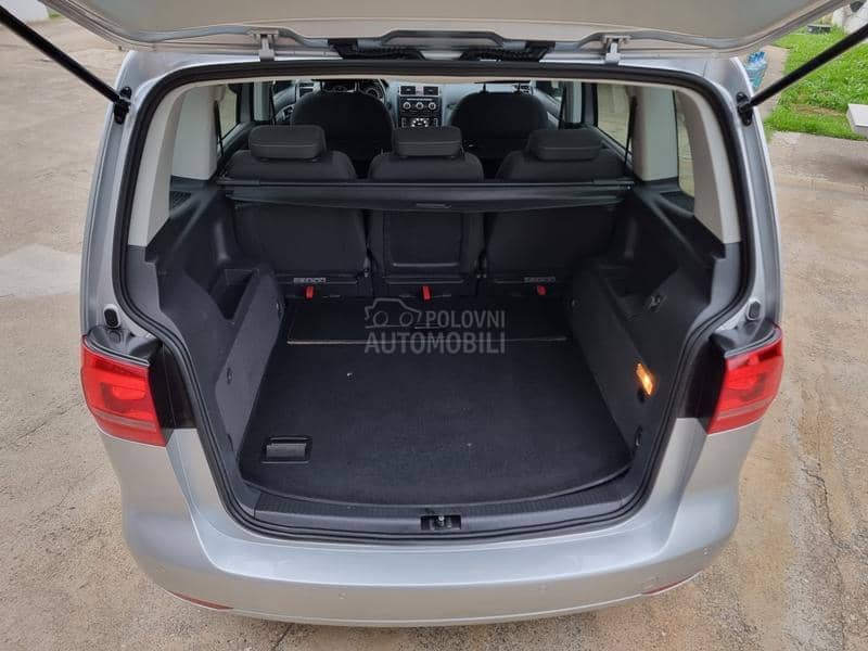 Volkswagen Touran 2.0TDI MATCH KA0 N0V