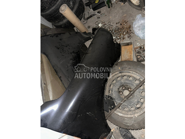 krila za Volkswagen Touareg od 2005. do 2010. god.