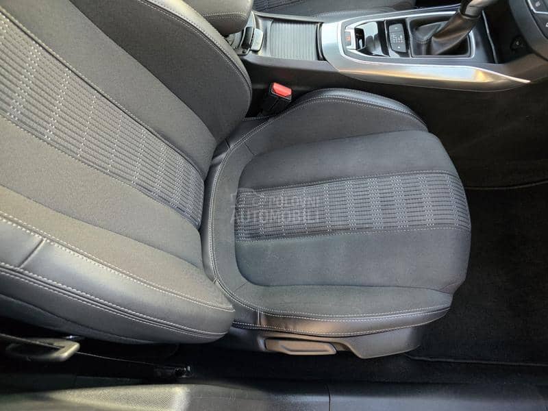 Peugeot 308 1.6e-HDI/AUT/F-ULL/