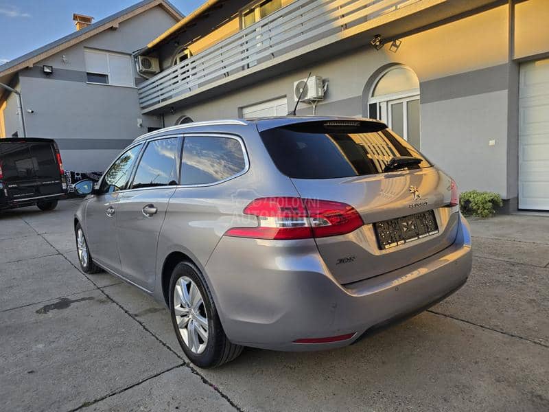 Peugeot 308 1.6e-HDI/AUT/F-ULL/