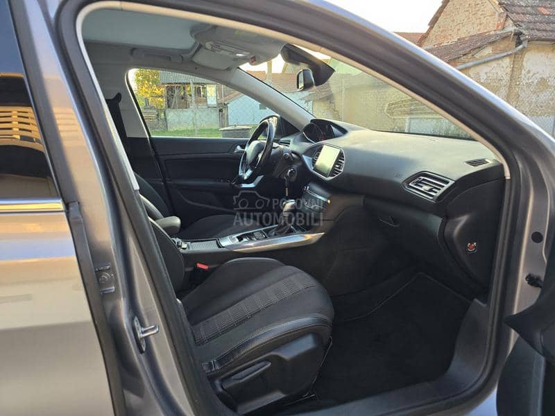 Peugeot 308 1.6e-HDI/AUT/F-ULL/