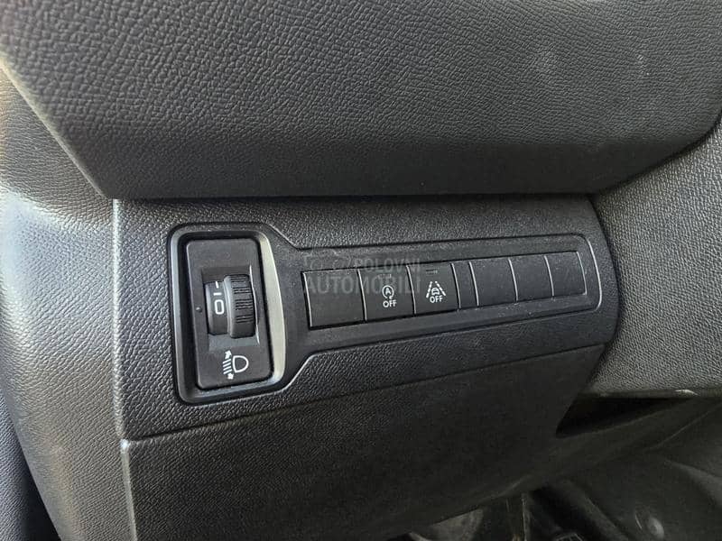 Peugeot 308 1.6e-HDI/AUT/F-ULL/