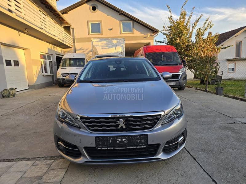 Peugeot 308 1.6e-HDI/AUT/F-ULL/