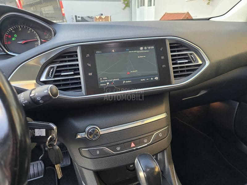 Peugeot 308 1.6e-HDI/AUT/F-ULL/