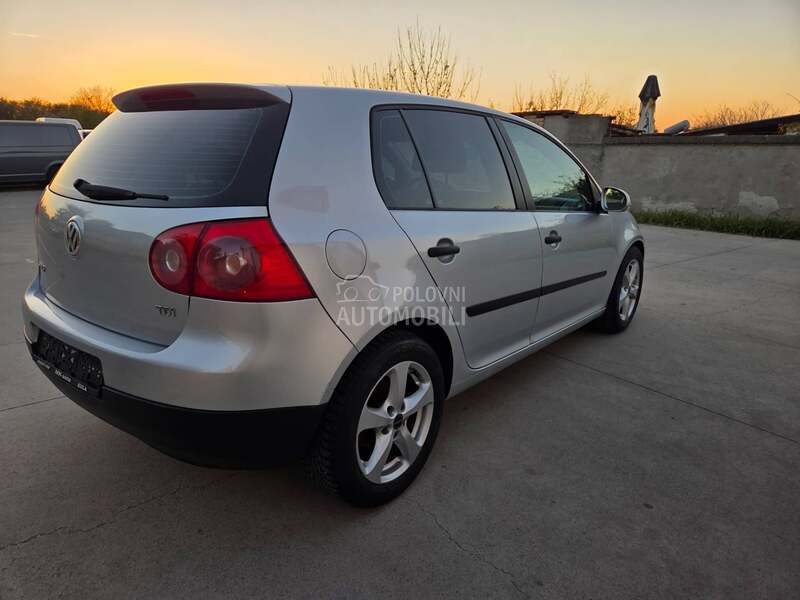 Volkswagen Golf 5 1.9TDi 77/105COMFORT