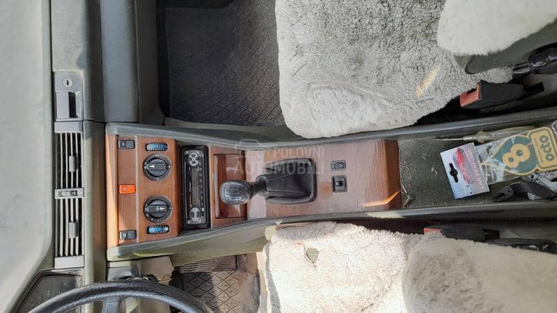 Mercedes Benz W124 250 D