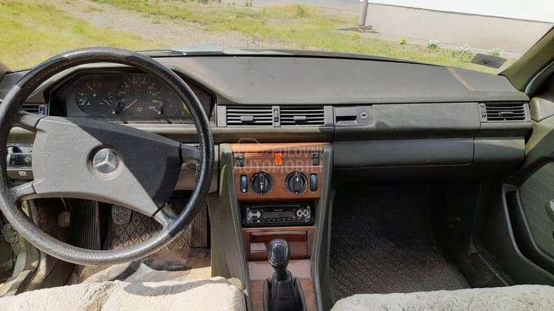 Mercedes Benz W124 250 D