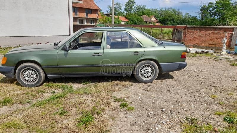 Mercedes Benz W124 250 D