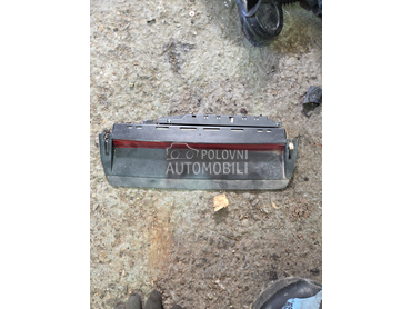 Trece stop svetlo za Volkswagen Passat B6 od 2004. do 2008. god.