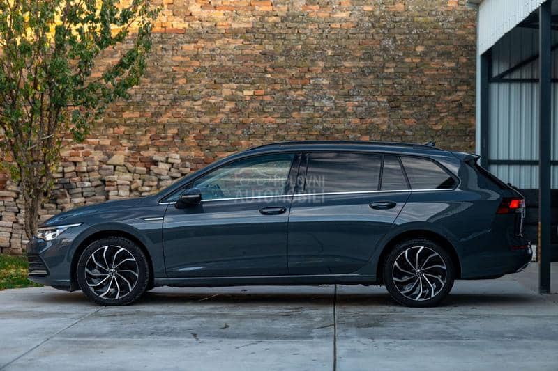 Volkswagen Golf 8 1.5TGI/CNG/STYLE