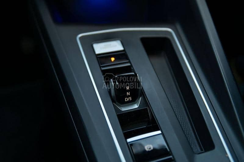 Volkswagen Golf 8 1.5TGI/CNG/STYLE