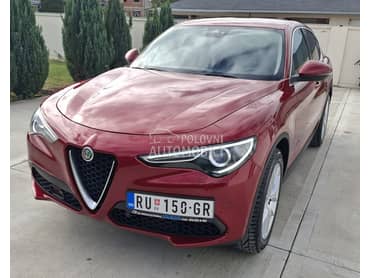 Alfa Romeo Stelvio Q4 AT8