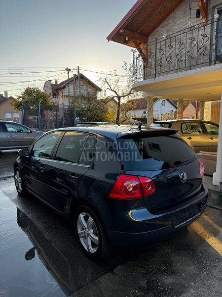 Volkswagen Golf 5 1.9tdi