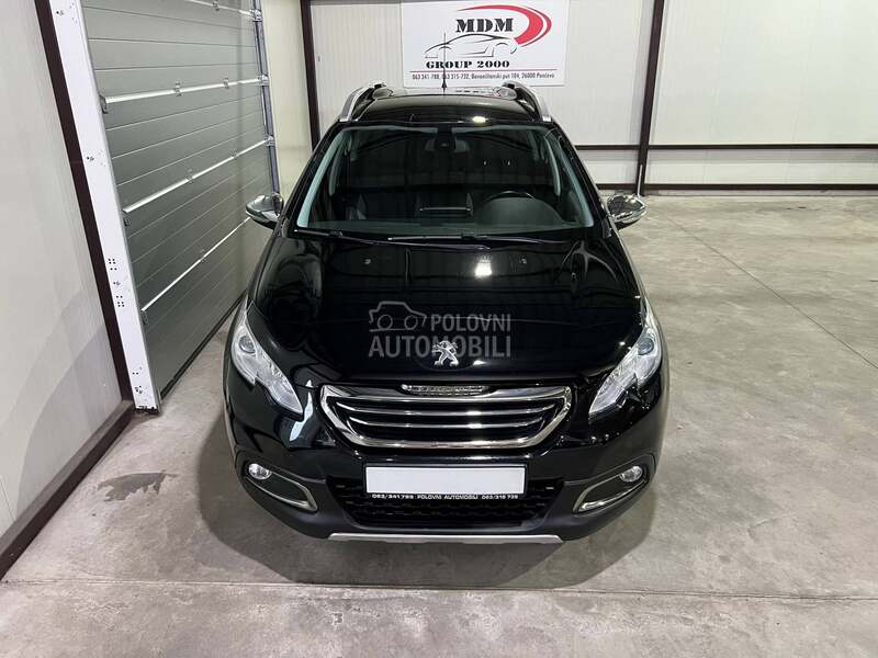 Peugeot 2008 1,2 ALLURE