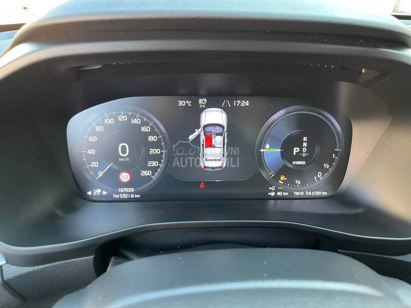 Volvo XC40 T5 ELEKTRO plug in