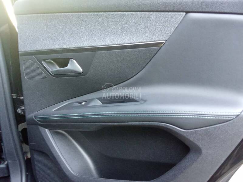 Peugeot 3008 1,5hdi ALLURE