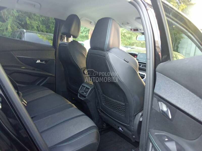 Peugeot 3008 1,5hdi ALLURE