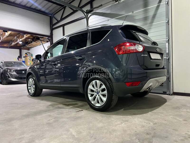 Ford Kuga 2,0tdci TITANIUM