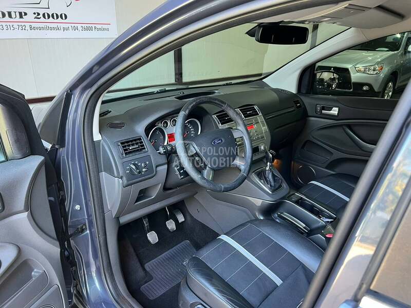 Ford Kuga 2,0tdci TITANIUM